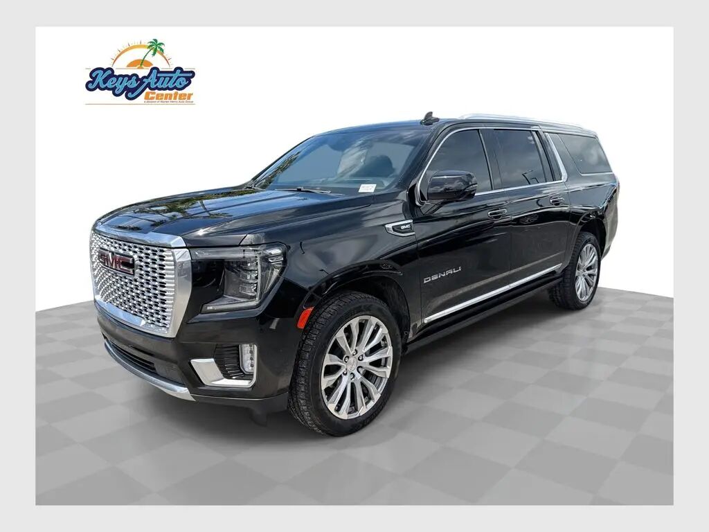 2022 GMC Yukon XL Denali — photo 1 of 13