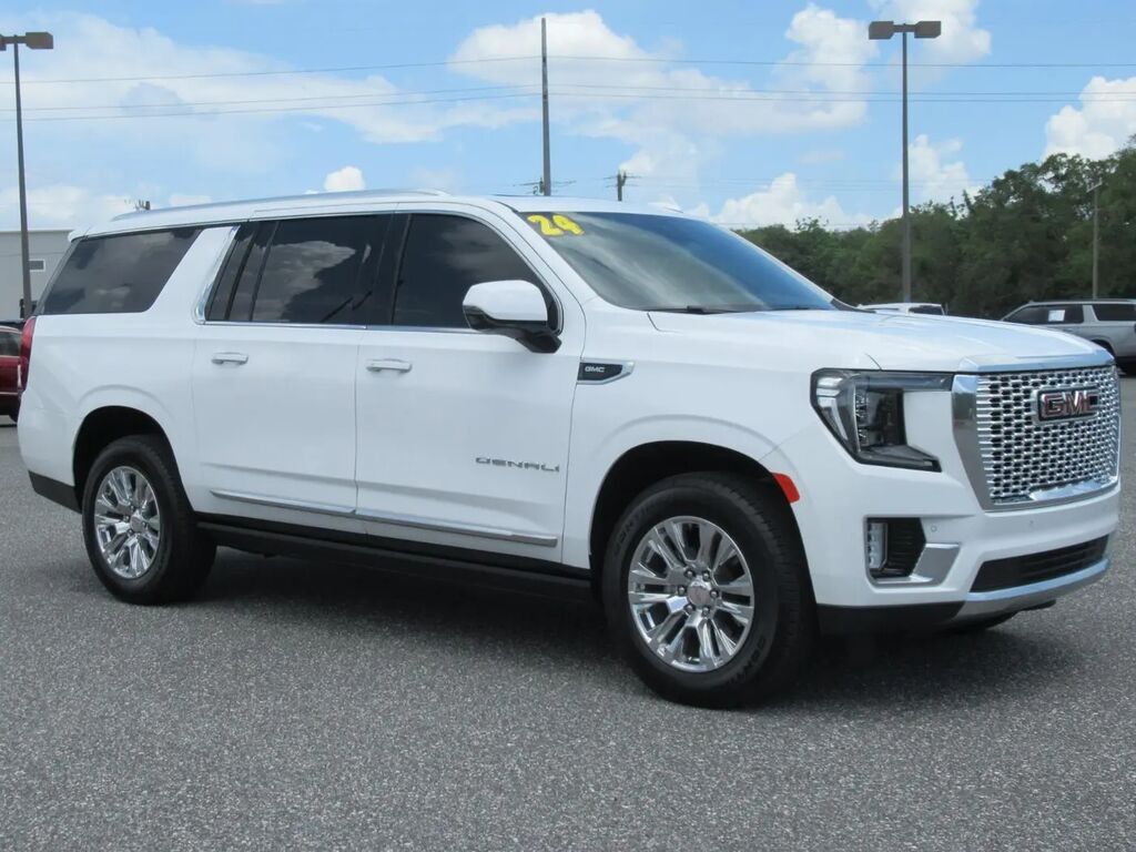 2024 GMC Yukon XL Denali — photo 1 of 13