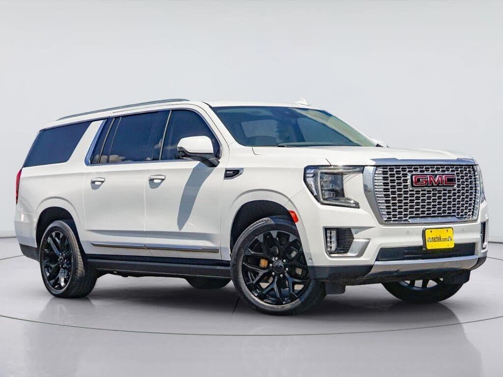 2024 GMC Yukon XL Denali — photo 1 of 1