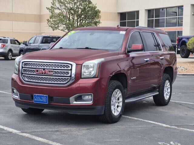 2016 GMC Yukon SLE — photo 1 of 3