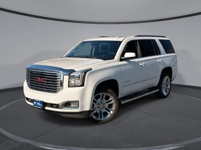 2017 GMC Yukon SLT — photo 1 of 1