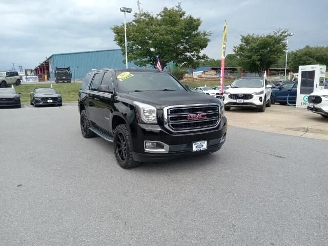 2017 GMC Yukon SLT