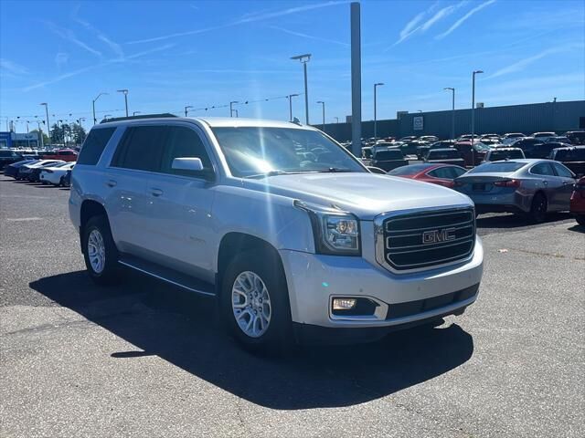 2019 GMC Yukon SLT — photo 1 of 13