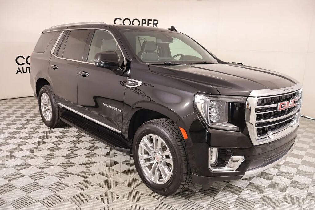 2021 GMC Yukon SLT — photo 1 of 1