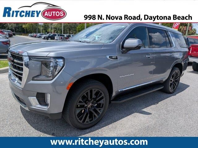 2021 GMC Yukon SLT — photo 1 of 13