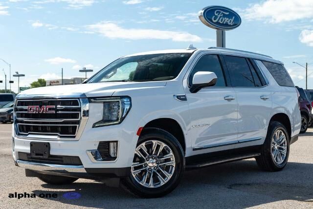 2022 GMC Yukon SLT