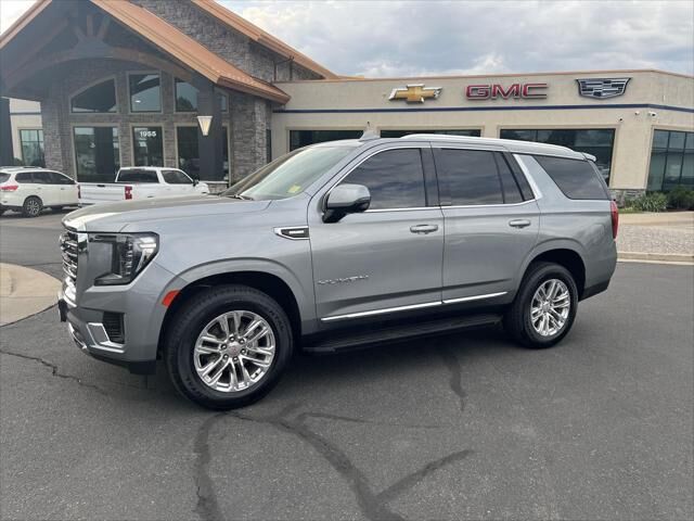 2023 GMC Yukon SLT