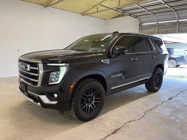 2025 GMC Yukon Elevation — photo 1 of 13