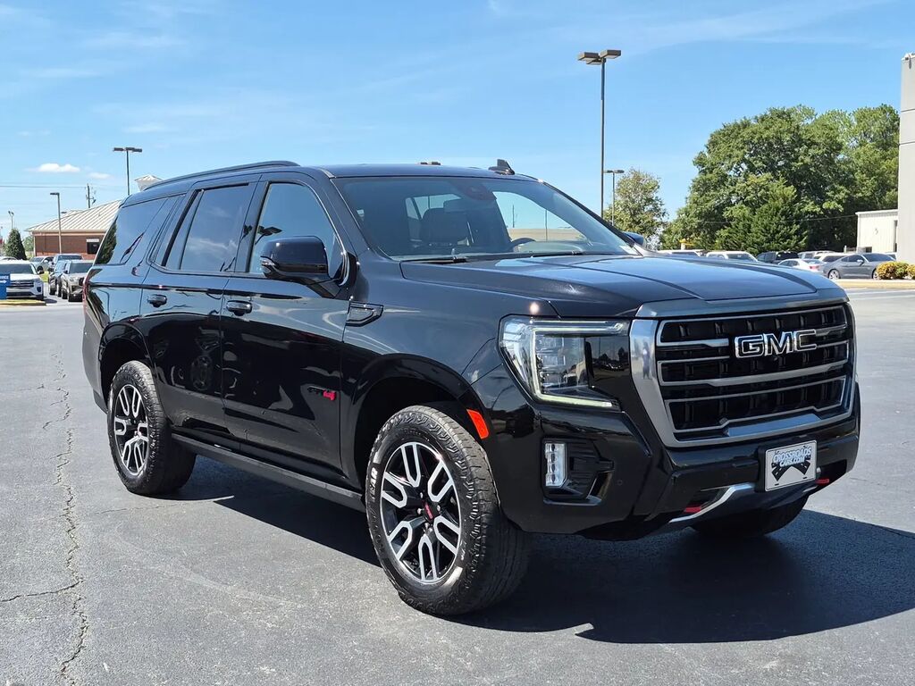 2023 GMC Yukon AT4 — photo 1 of 13