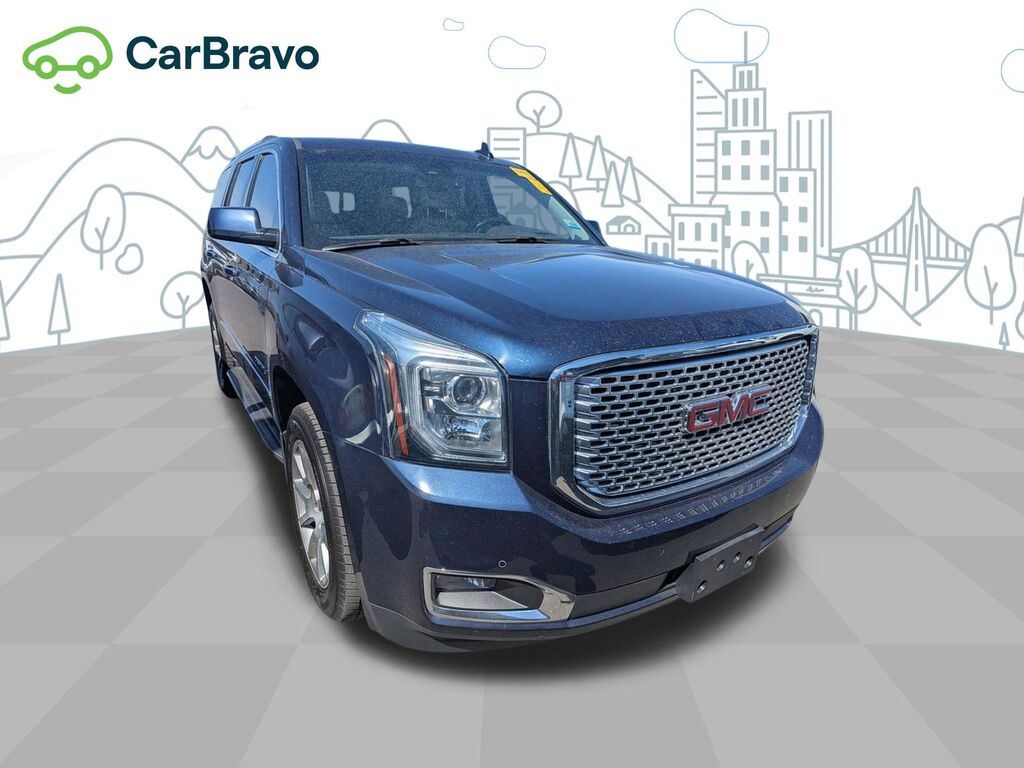 2017 GMC Yukon Denali — photo 1 of 6
