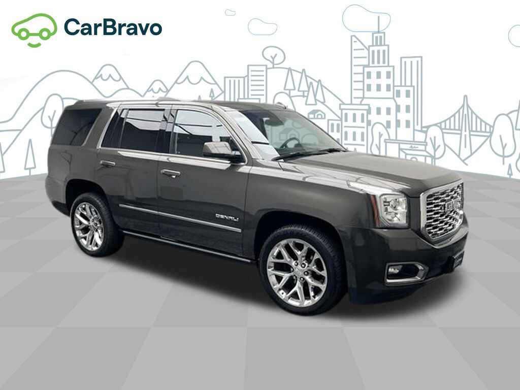 2019 GMC Yukon Denali — photo 1 of 6