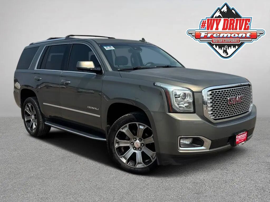 2017 GMC Yukon Denali — photo 1 of 13