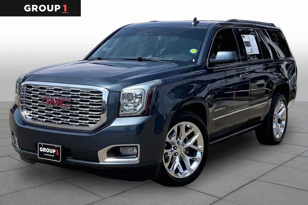 2019 GMC Yukon Denali — photo 1 of 13