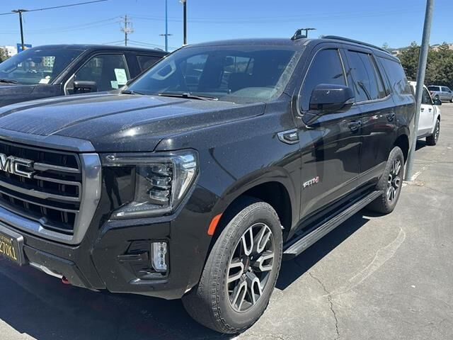 2022 GMC Yukon AT4
