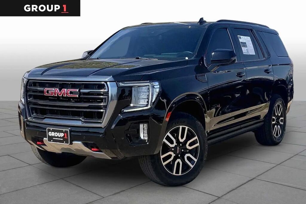 2024 GMC Yukon AT4 — photo 1 of 12