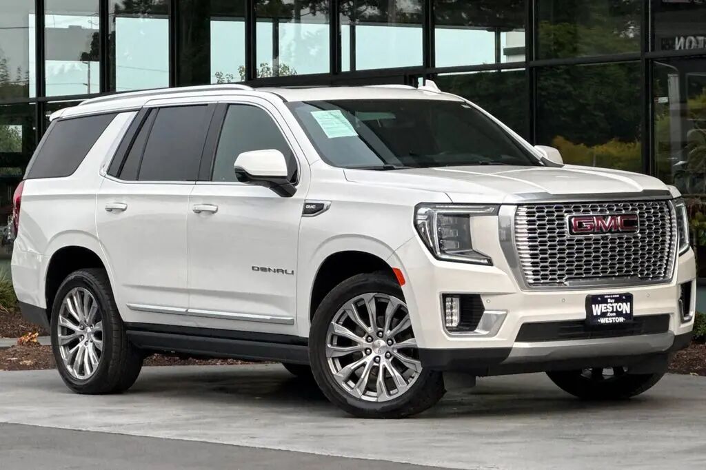 2021 GMC Yukon Denali — photo 1 of 13