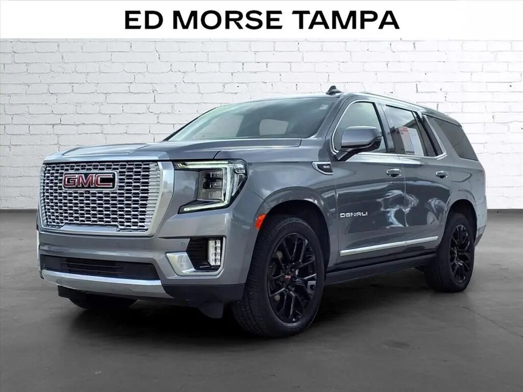 2022 GMC Yukon Denali — photo 1 of 13