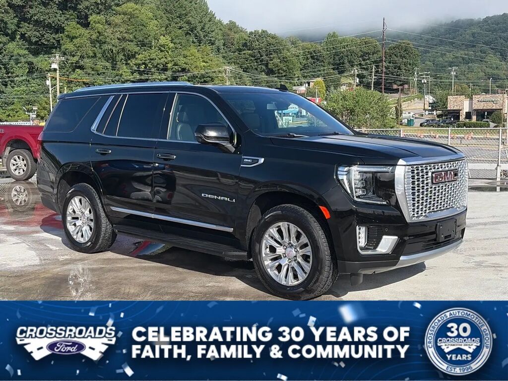 2021 GMC Yukon Denali — photo 1 of 13