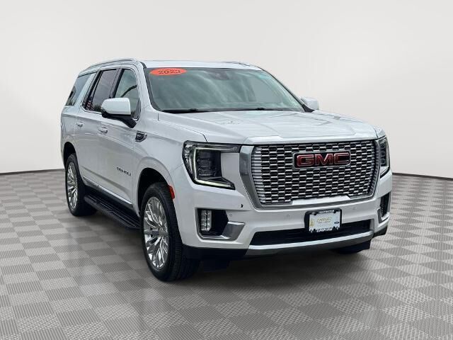 2023 GMC Yukon Denali — photo 1 of 13