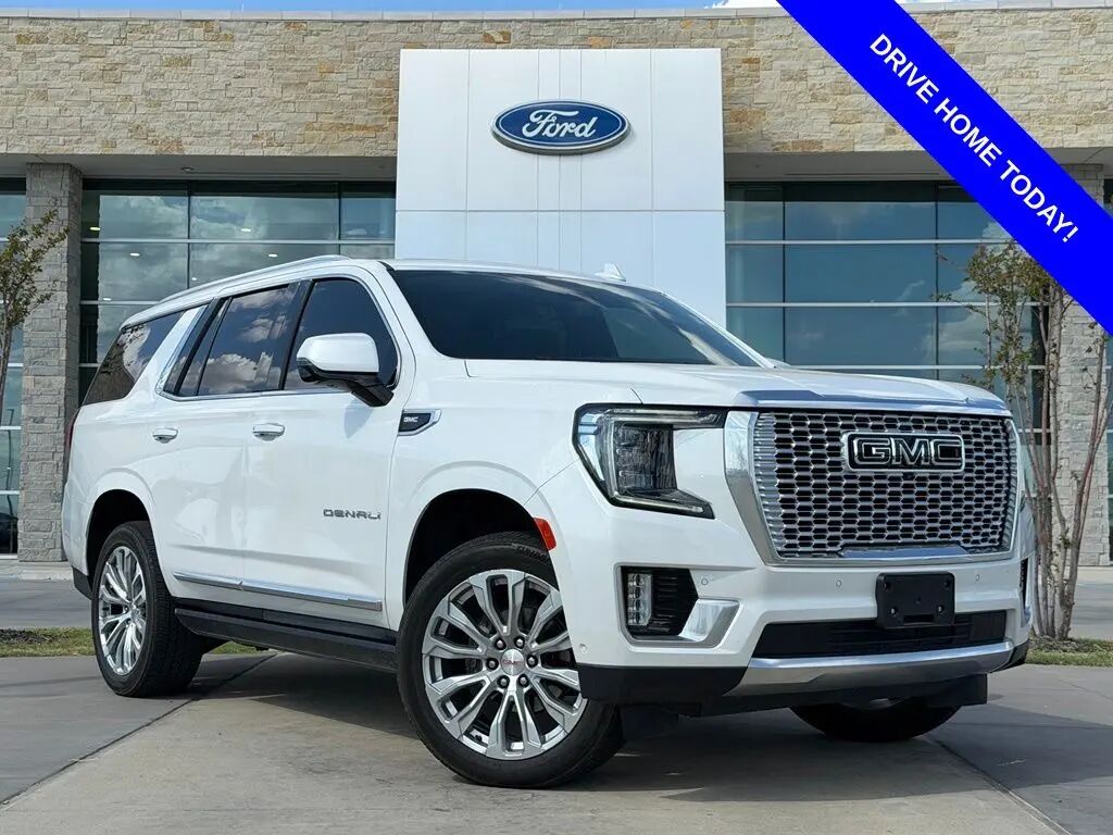 2024 GMC Yukon Denali — photo 1 of 13