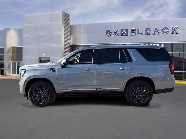 2025 GMC Yukon Denali — photo 1 of 4