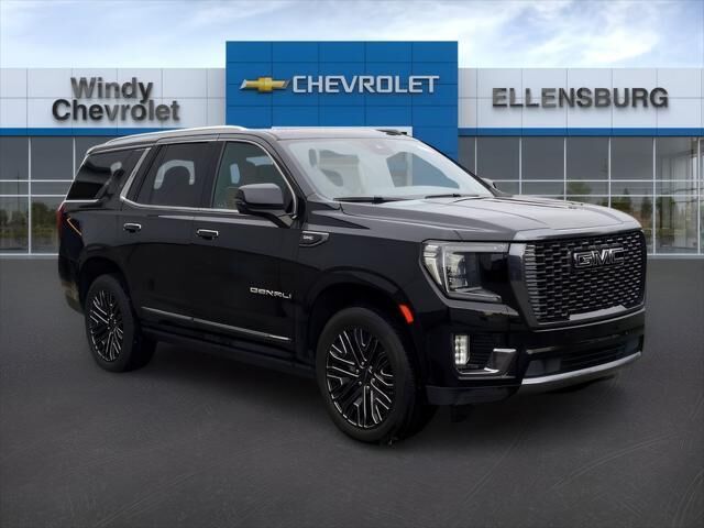 2023 GMC Yukon Denali Ultimate — photo 1 of 8