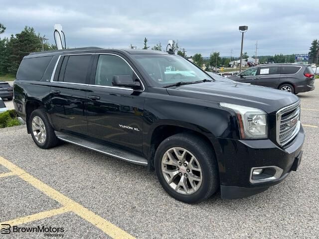 2016 GMC Yukon XL SLT