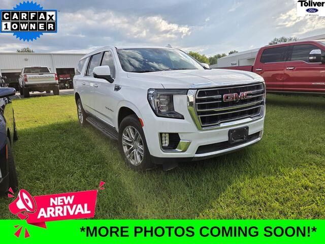 2021 GMC Yukon XL SLT — photo 1 of 12