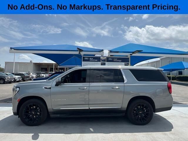 2023 GMC Yukon XL SLT