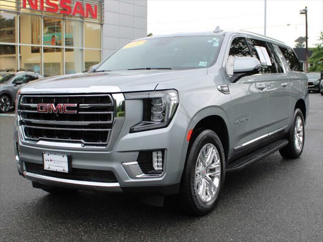 2024 GMC Yukon XL SLT