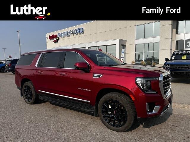 2022 GMC Yukon XL SLT