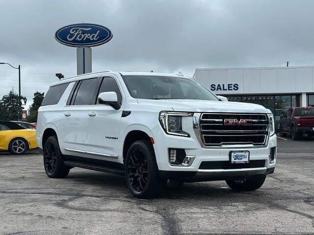 2024 GMC Yukon XL SLT