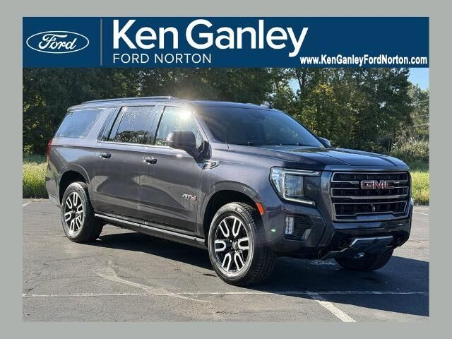 2023 GMC Yukon XL AT4