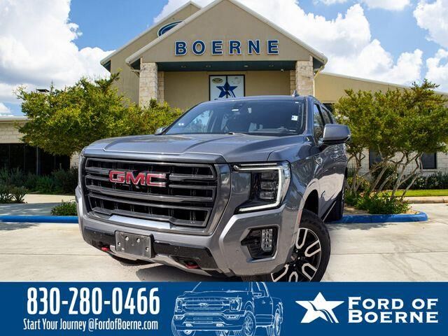 2021 GMC Yukon XL AT4