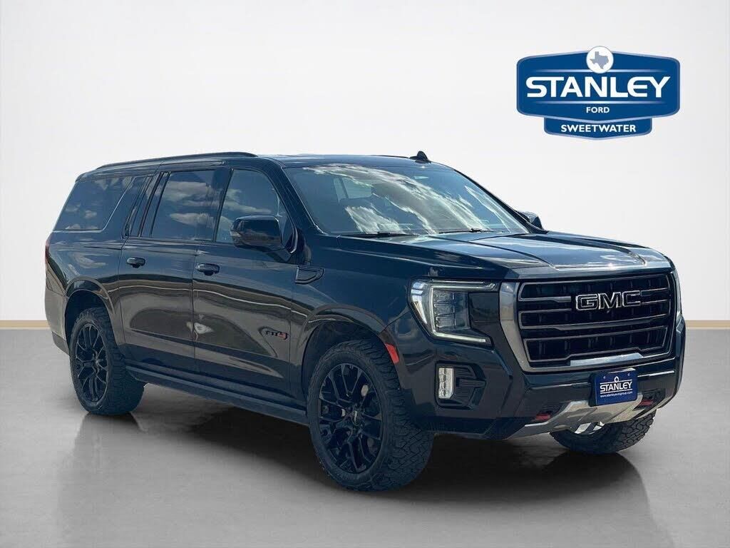 2024 GMC Yukon XL AT4 — photo 1 of 1