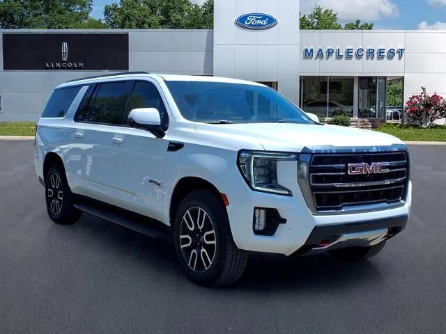 2021 GMC Yukon XL AT4