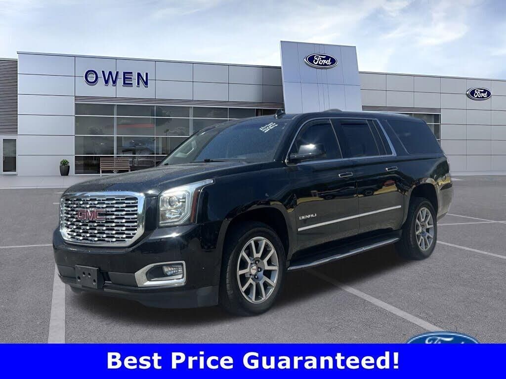2020 GMC Yukon XL Denali — photo 1 of 14