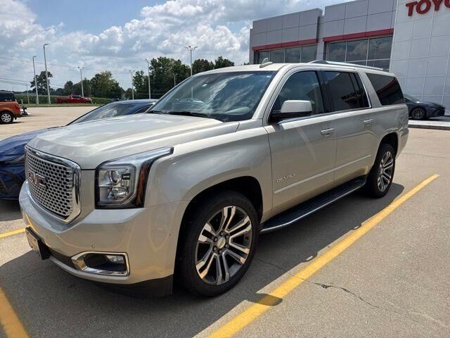 2017 GMC Yukon XL Denali