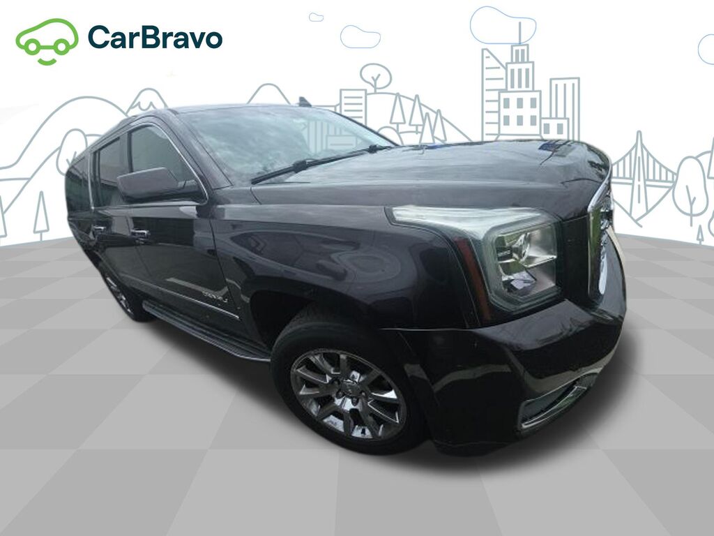 2018 GMC Yukon XL Denali — photo 1 of 3
