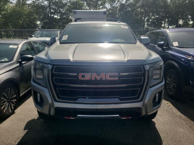 2024 GMC Yukon XL AT4