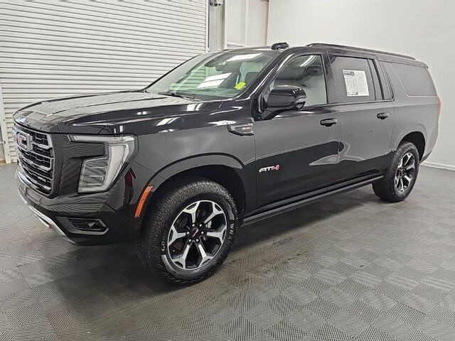 2025 GMC Yukon XL AT4