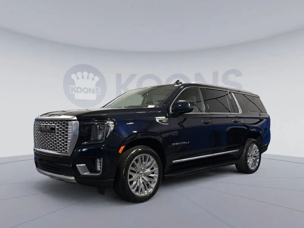 2023 GMC Yukon XL Denali — photo 1 of 13
