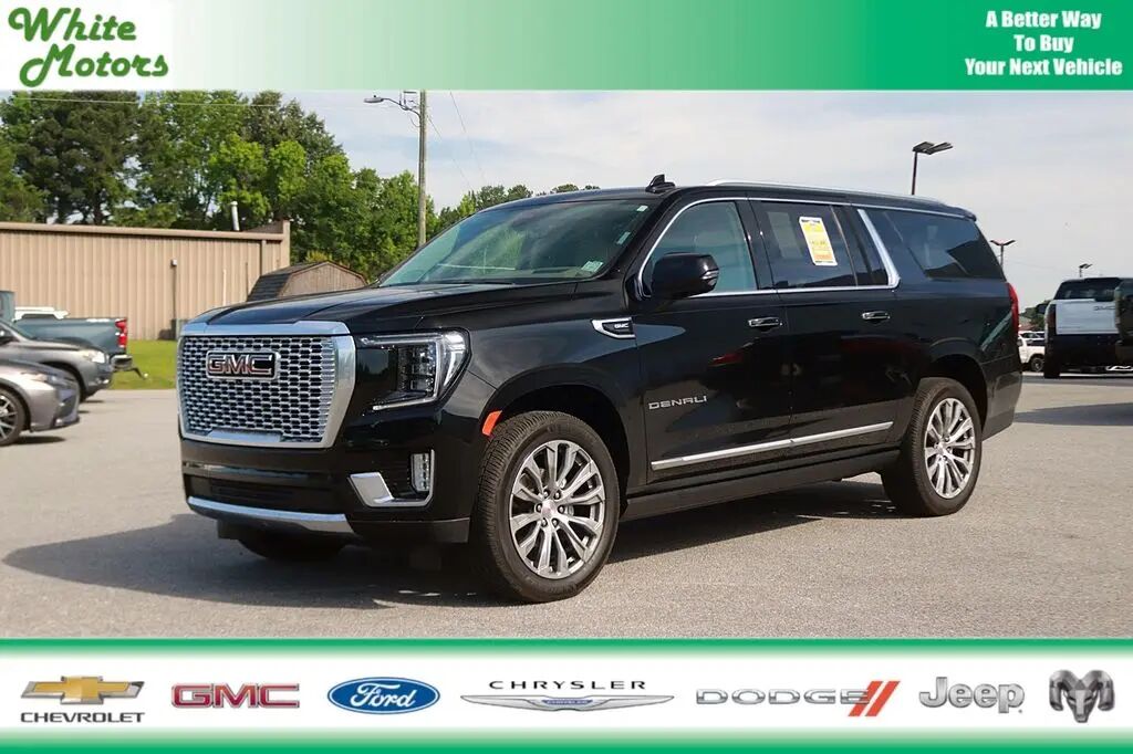 2021 GMC Yukon XL Denali — photo 1 of 13