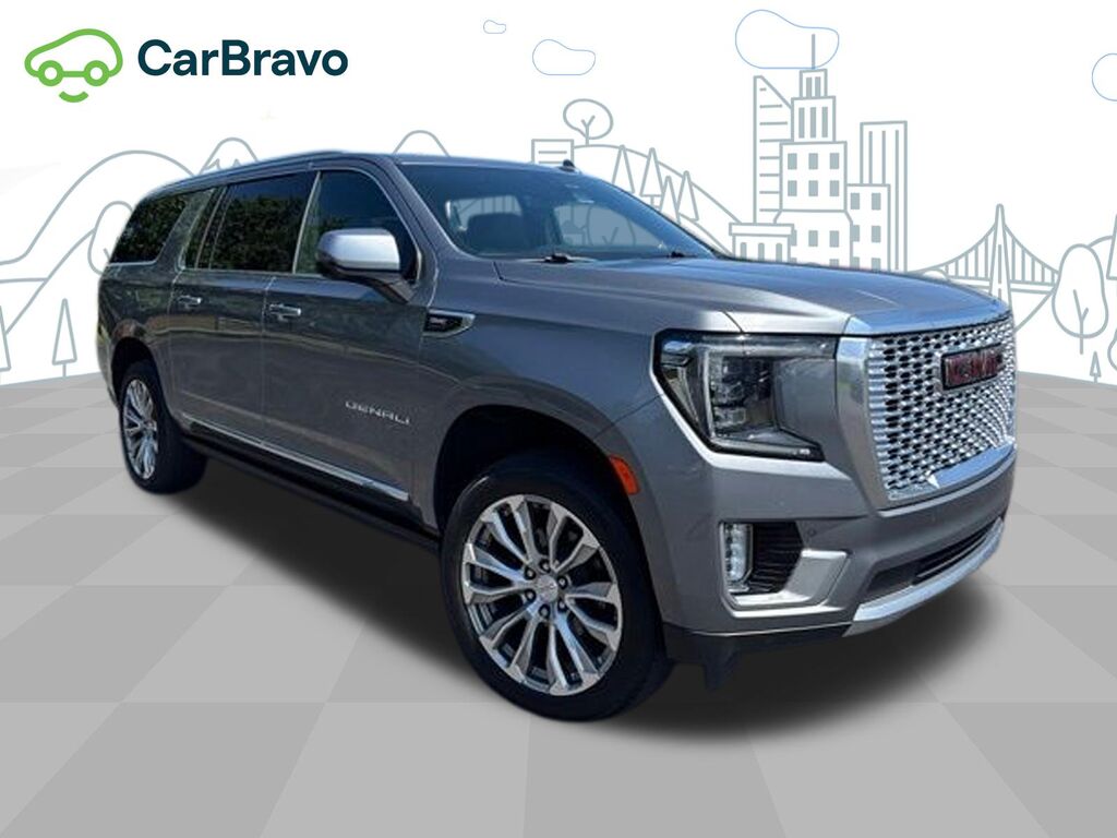 2022 GMC Yukon XL Denali — photo 1 of 6