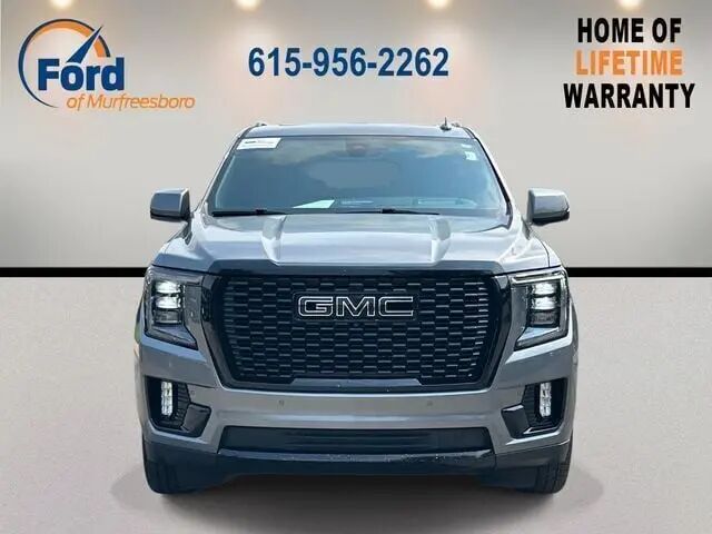 2022 GMC Yukon XL Denali — photo 1 of 13