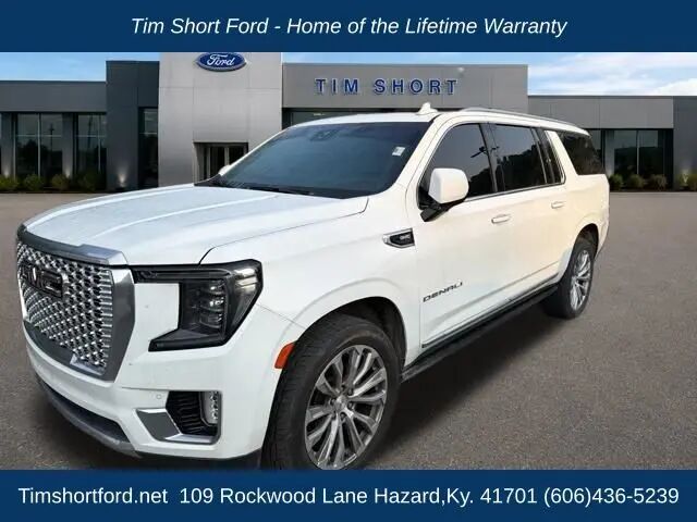 2023 GMC Yukon XL Denali — photo 1 of 3