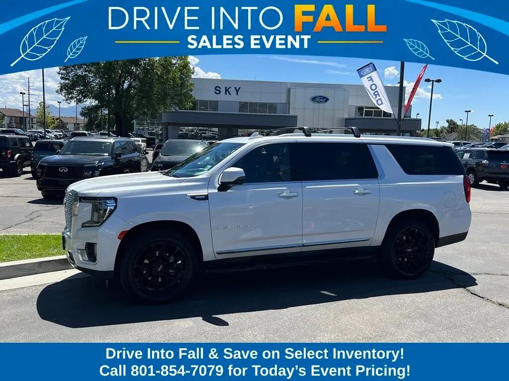 2023 GMC Yukon XL Denali — photo 1 of 13
