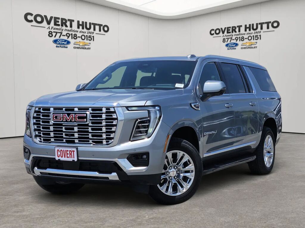 2025 GMC Yukon XL Denali — photo 1 of 13