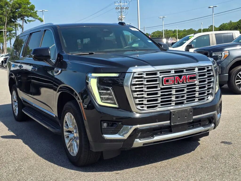 2025 GMC Yukon XL Denali — photo 1 of 27