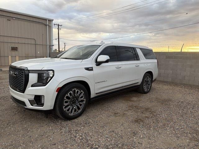 2023 GMC Yukon XL Denali Ultimate